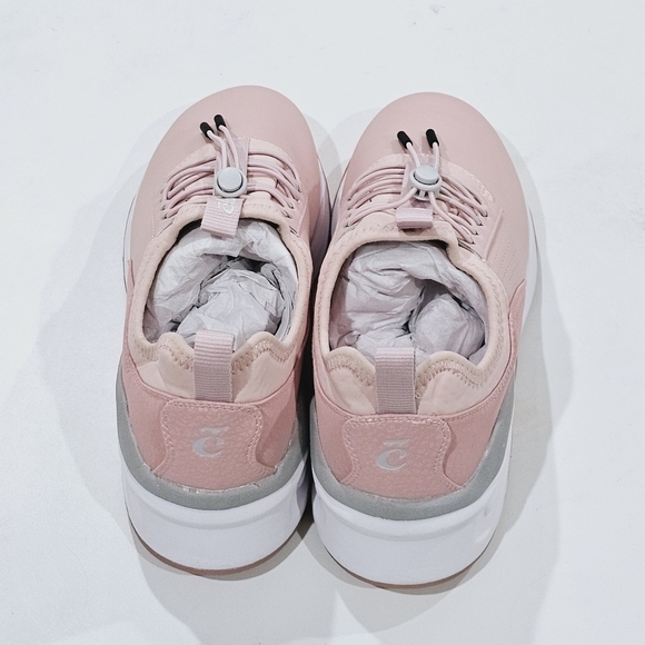 Clove Pink Nursing Healthcare Sneakers - Picture 3 of 6